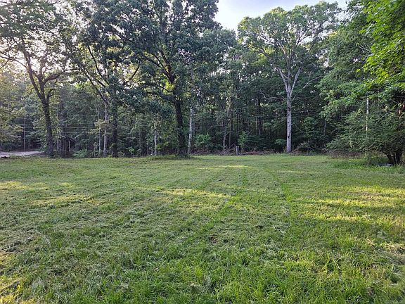 2nd image of 6910 Wampler Spur Rd