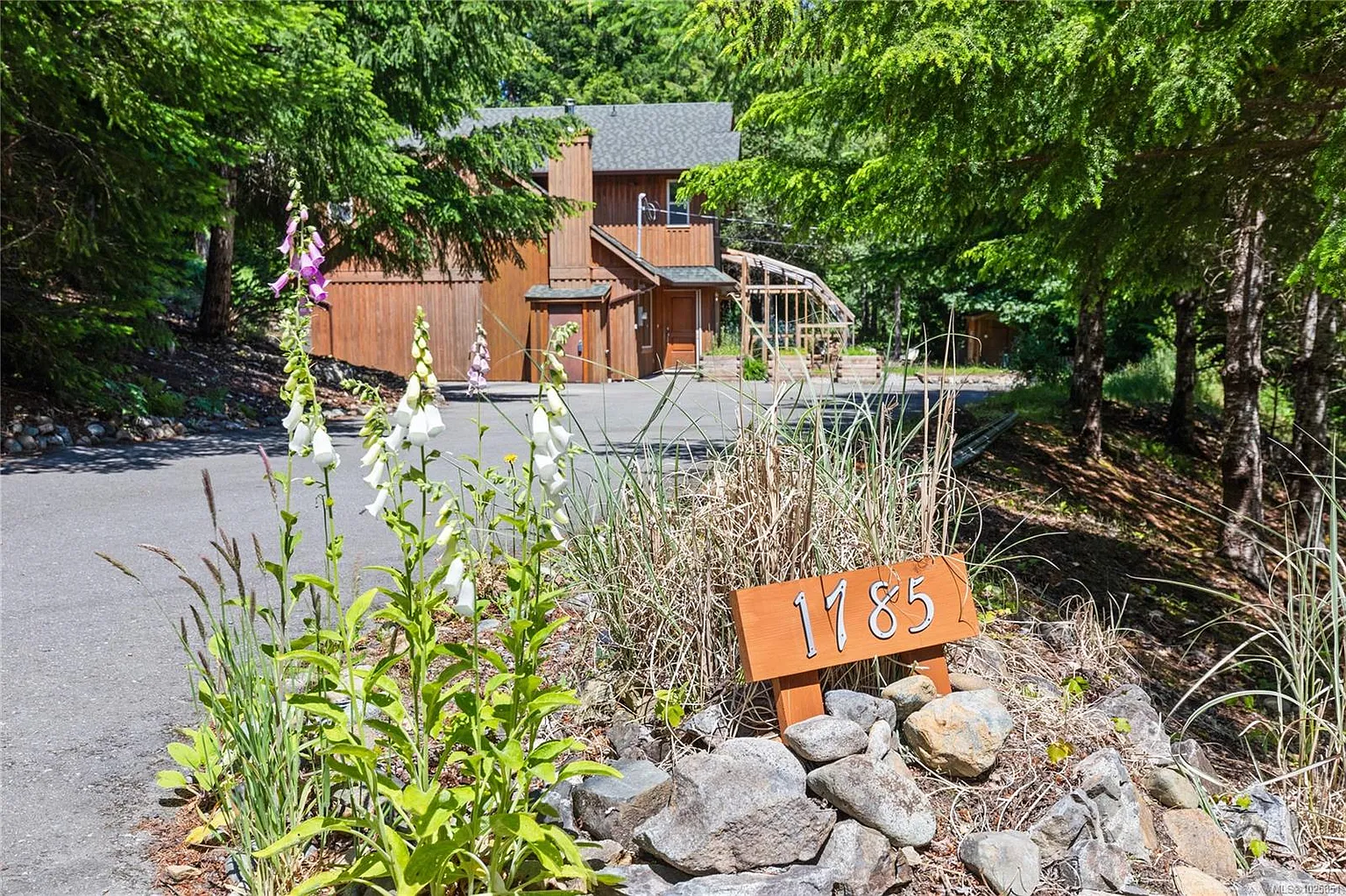 1785 Dunwurkin Way photo 1