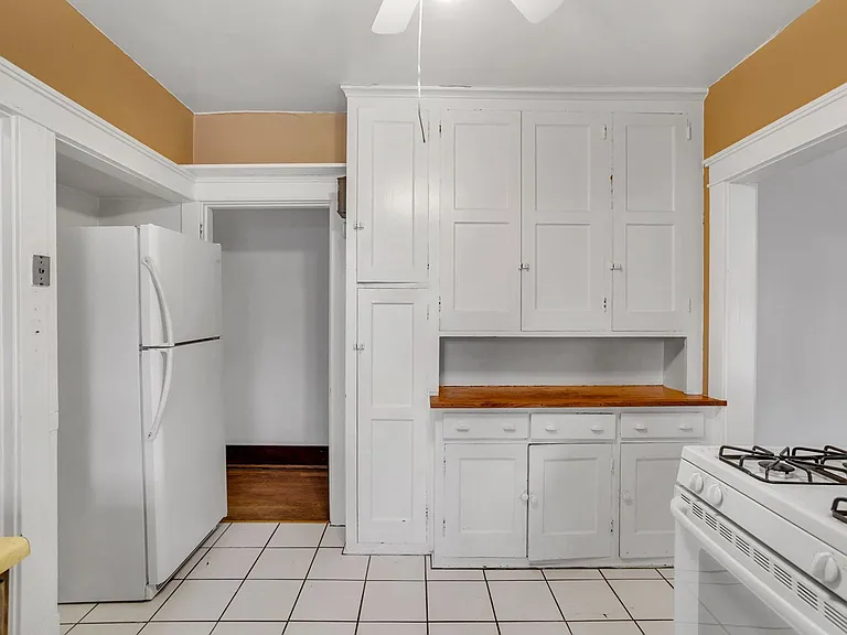 5528 Beverly Pl #2 — Photo 7