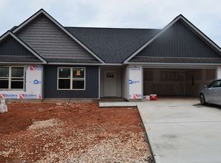 468 Archibald Rd, Chesnee, SC 29323