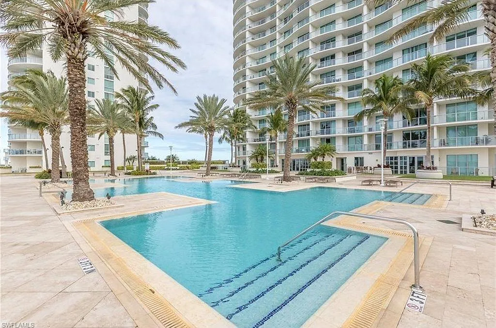 2 bed, 1180 sqft, $2,400 — Photo 3