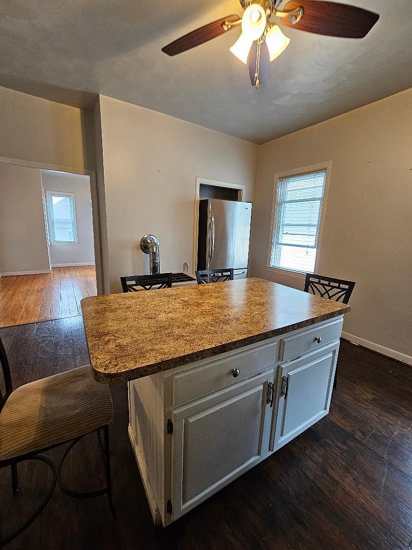 46 Pitman St APT 3, Fall River, MA 02723 Zillow