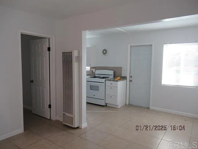 580 Glover Ave #B — Photo 7