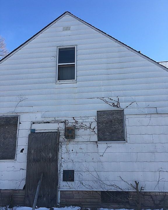 2nd image of 12505 Evanston St