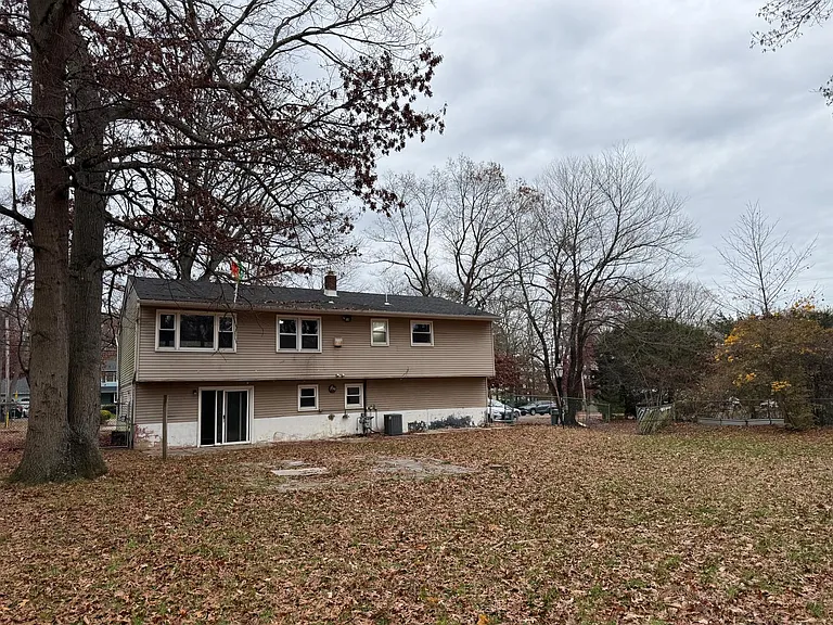 5 Pennsylvania Ave — Photo 18