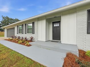 250 Briarwood Cir, Fort Walton Beach, FL 32548