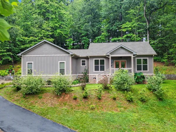 1016 Country Mountain Rd, Cosby, TN 37722