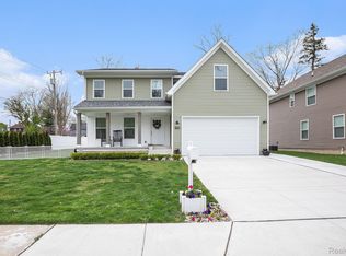 253 Harriet St, Romeo, MI 48065