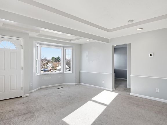 5th image of 6704 Dudley Ferry Rd