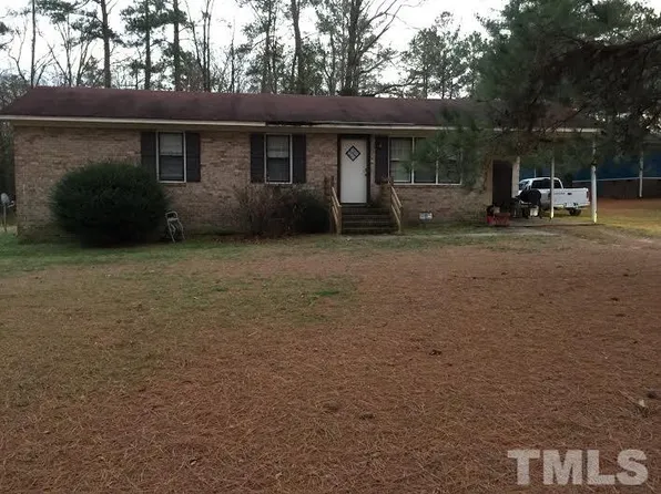 7724 Roberts Rd, Wendell, NC 27591