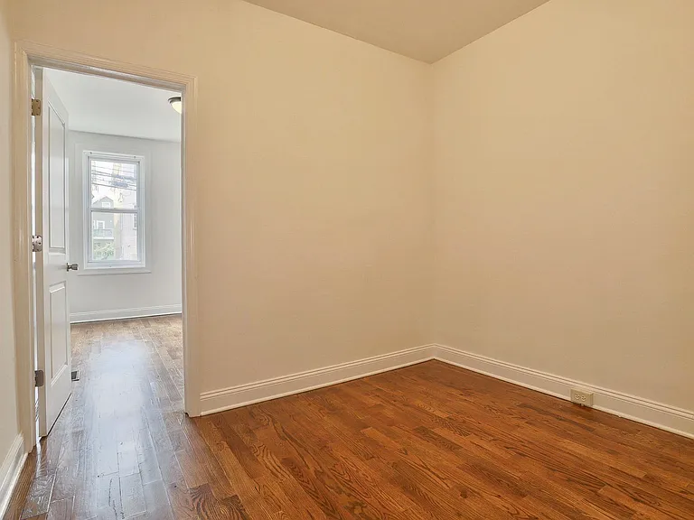272 Grant Ave #1 — Photo 9