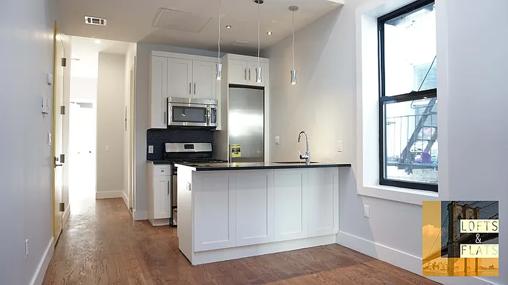 Rented by Lofts and Flats LLC | media 24