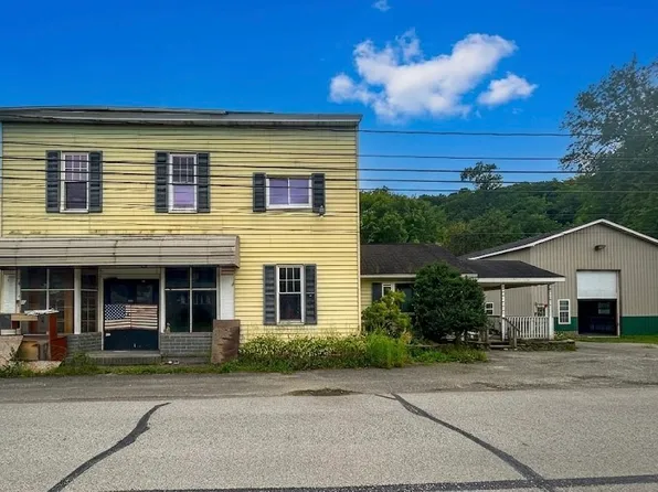 225 Main St, Shelocta, PA 15774