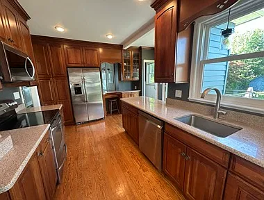 186 Godwin Ave — Photo 5