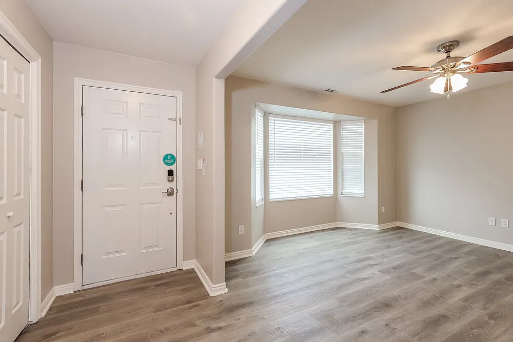 4 bed, 2.0 bath, 1766 sqft, $2,440 — Photo 3