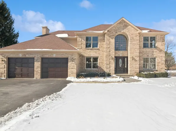 49 Seneca Ave W, Hawthorn Woods, IL 60047