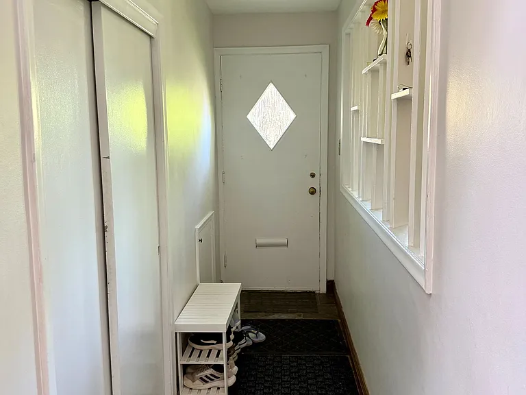 6 Mid Pines Rd #UPPER — Photo 18