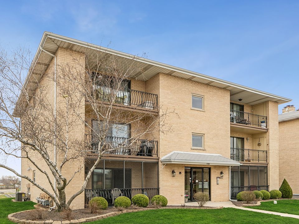 1st image of 17001 Grissom Dr APT 1N