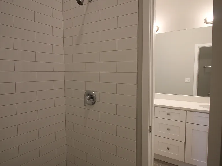 1801-05 W School St #1 — Photo 12