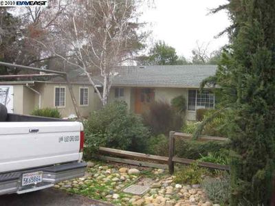 (Undisclosed Address), Concord, CA, 94518