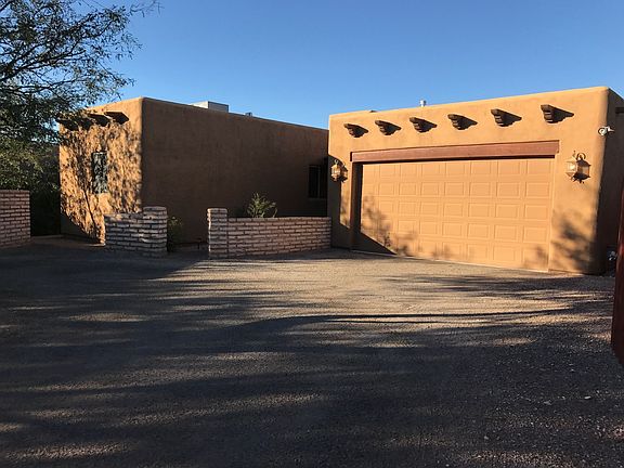 Front private driveway