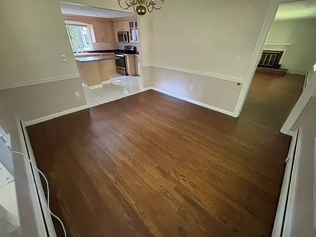 348 Nayatt Rd — Photo 3
