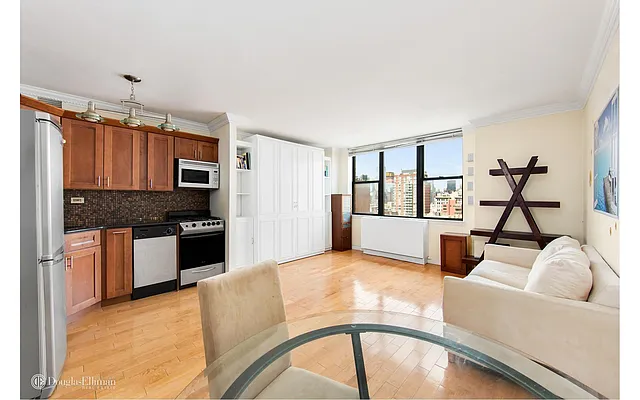 Rented by Douglas Elliman | media 12