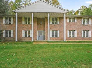 49 Fawn Dr, Reading, PA 19607