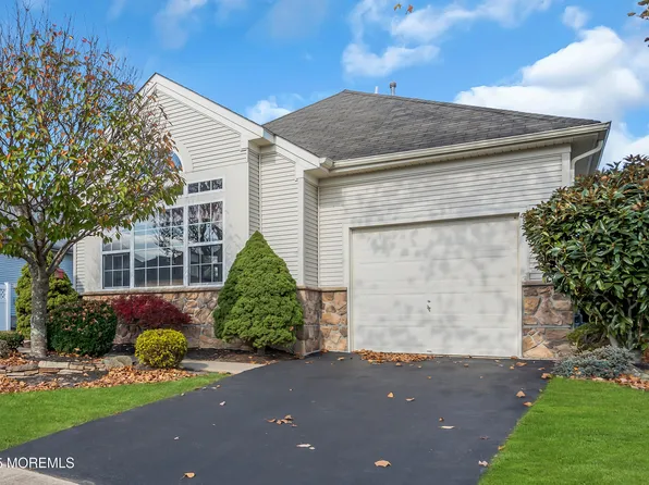 45 Tuscany Circle, Manchester, NJ 08759
