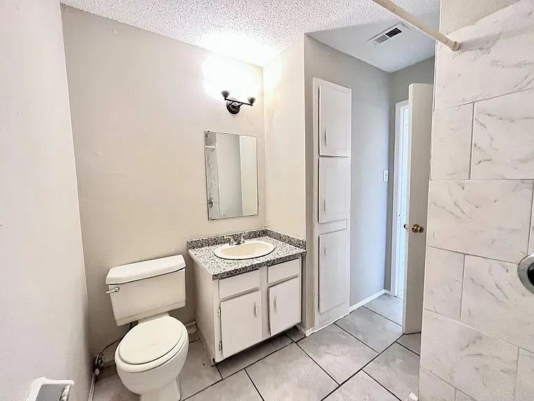 3021 Sycamore Ave #8 — Photo 9