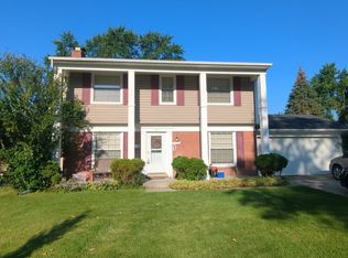 15447 Williams St, Livonia, MI 48154