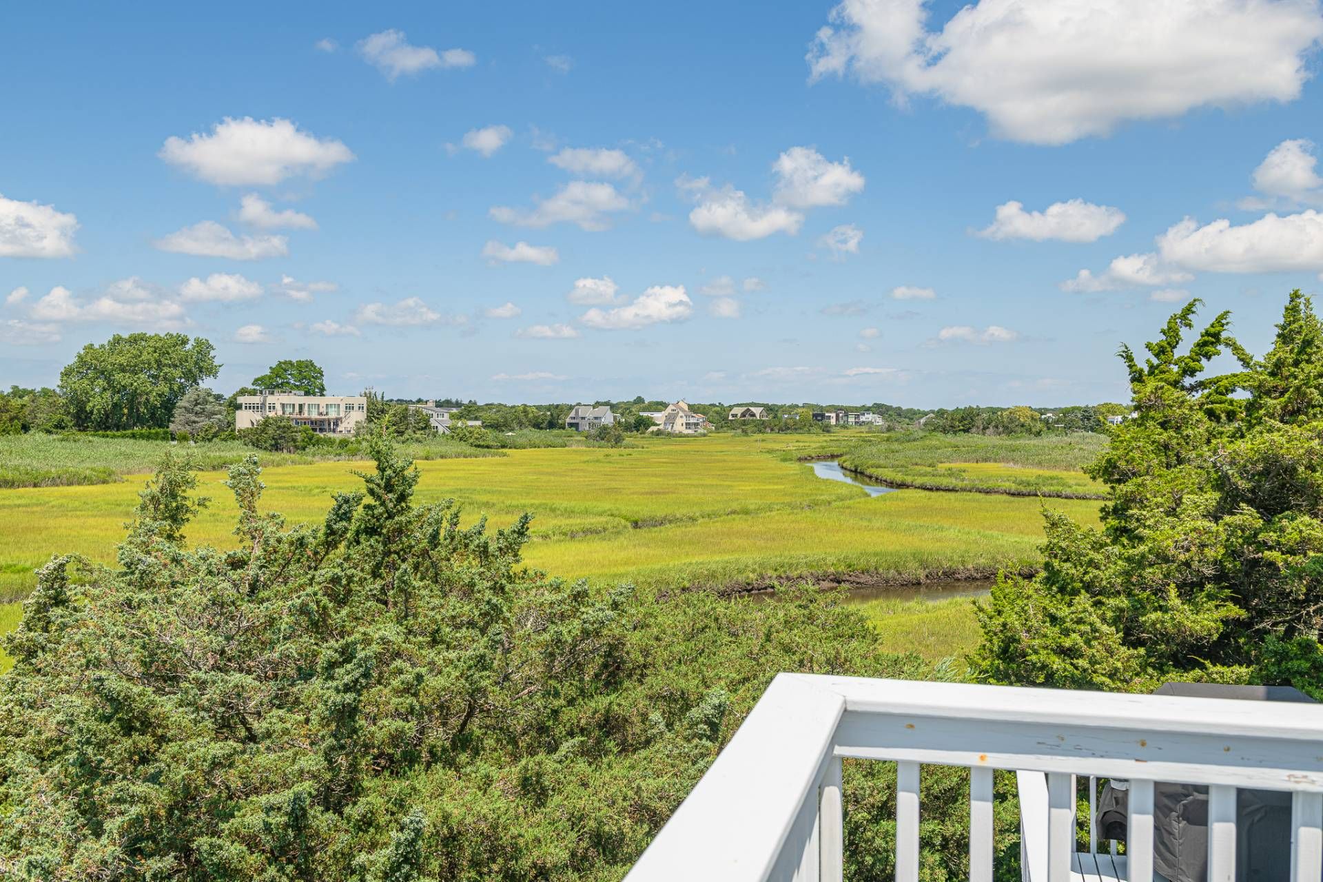 20 Stacy Dr, Westhampton Beach, NY 11978 Out East