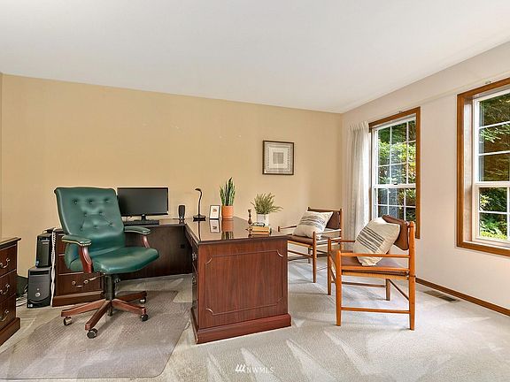 4th image of 20302 87th Ave SE