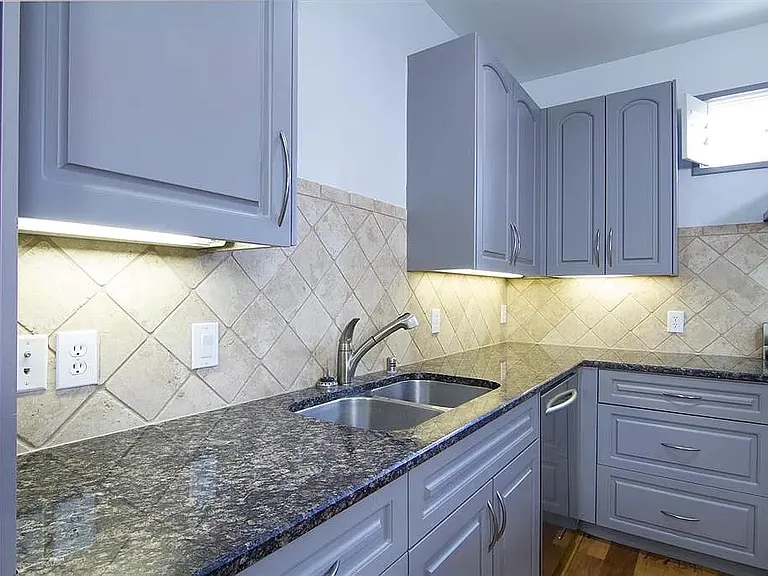 2606 Shelby Ave — Photo 18