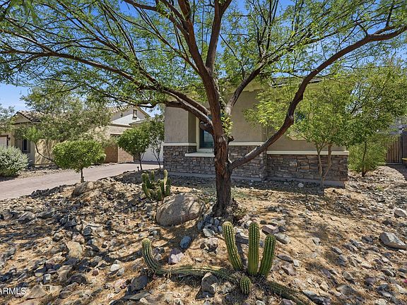 4th image of 16373 W BEAUTIFUL Lane