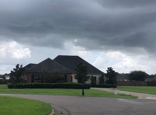 6745 River Run Ct, Addis, LA 70710