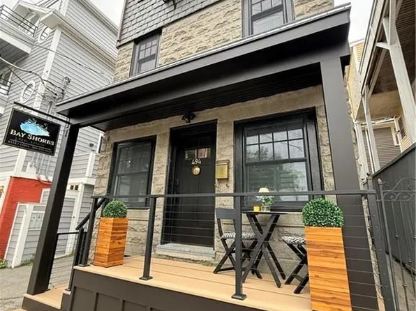 494 Thames St, Newport, RI 02840