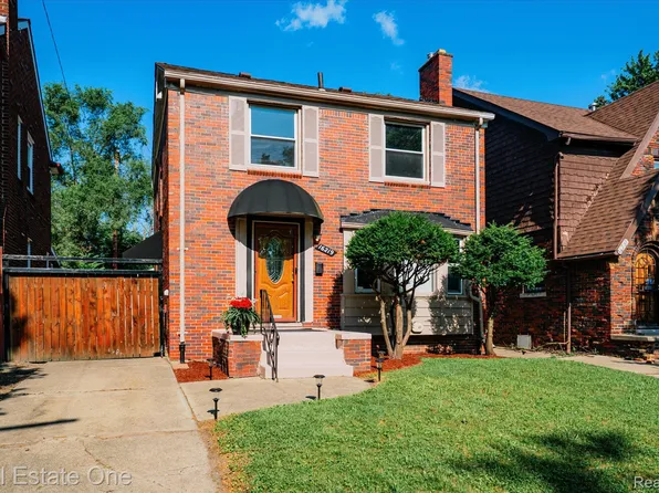 16219 Normandy St, Detroit, MI 48221