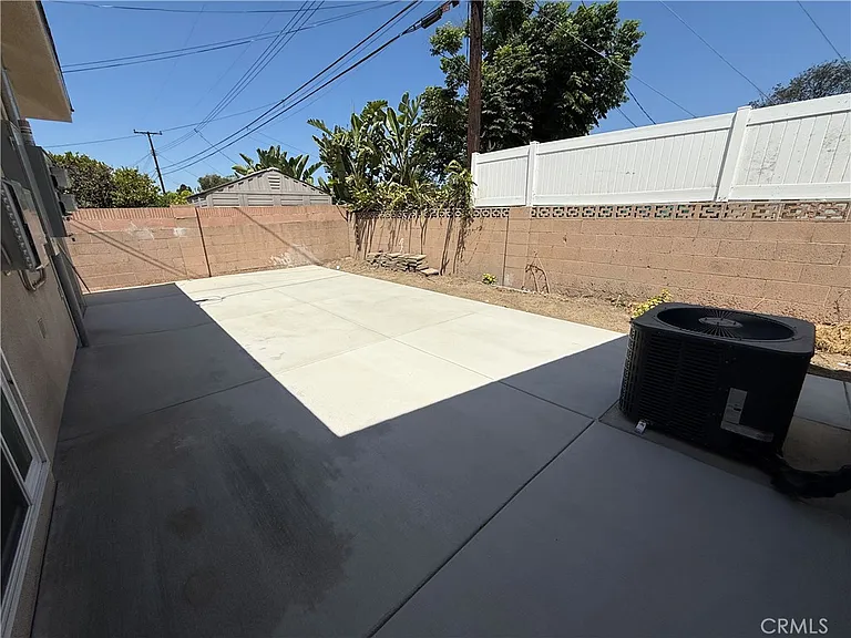 2843 E Alden Pl #B — Photo 7