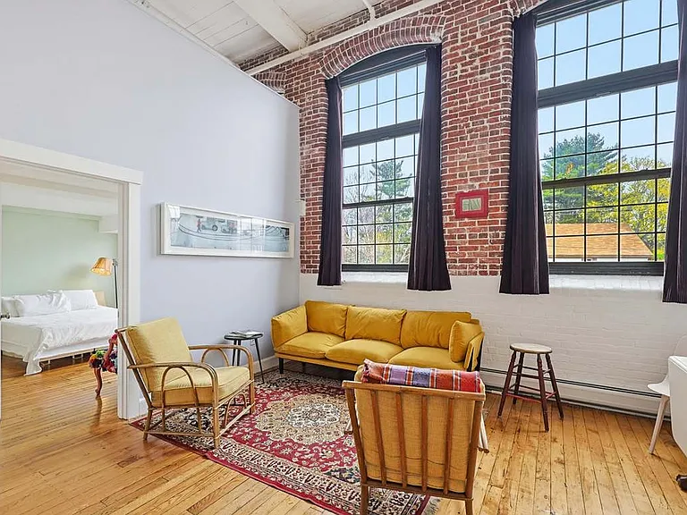 30 Lincoln St #215 — Photo 9