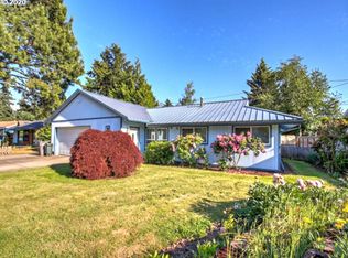 12828 NE Hassalo St, Portland, OR 97230