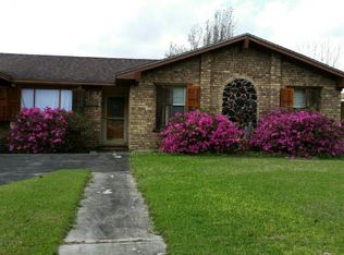 5965 Chisholm Trl, Beaumont, TX 77708