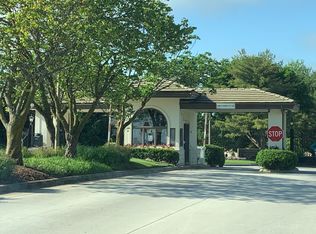 5179 S Whitehaven Dr, Springfield, MO 65809