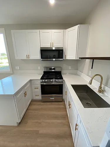 5076 La Paz Dr Photo 1