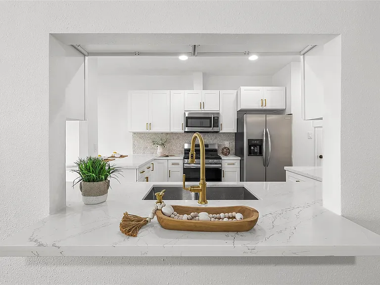 2118 Gemini St — Photo 2