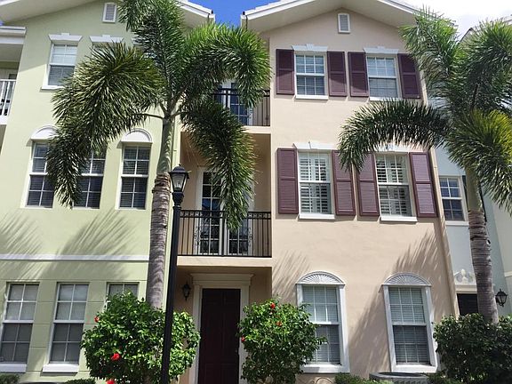 2nd image of 1043 W Heritage Club Cir #1043