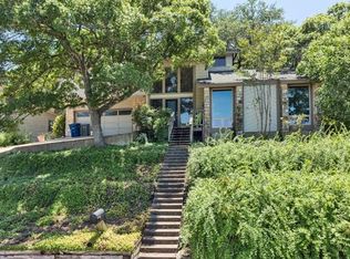 8866 Mountain Ridge Cir, Austin, TX 78759