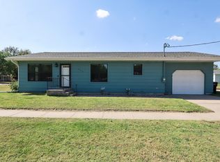 203 Church St, Alma, NE 68920
