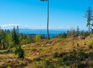 1 Innisfree Ln, Bowen Island, BC V0N1G2
