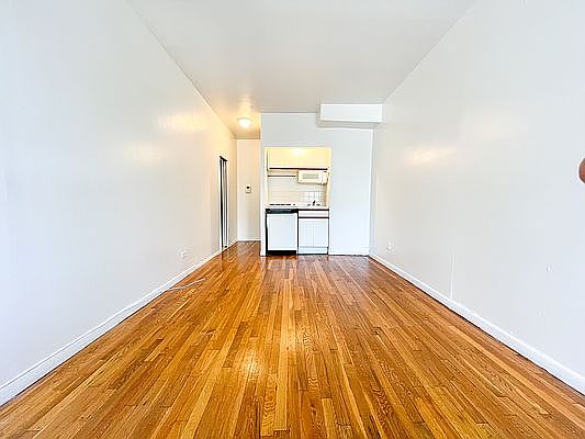 1st image of 430 E 87th St #2FF